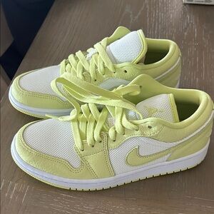 Women’s Air Jordan 1 Low